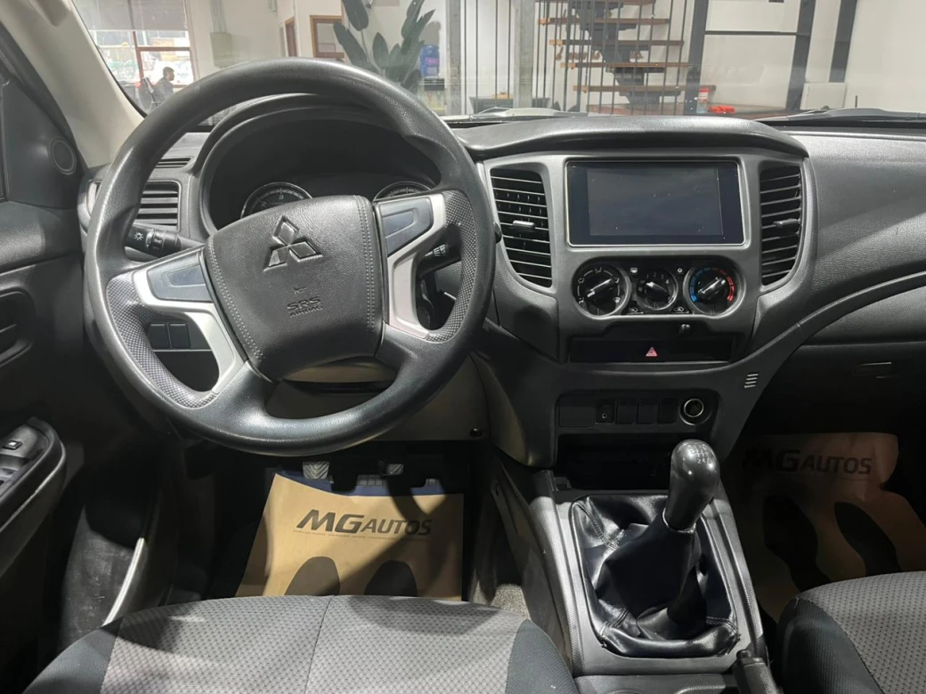 imagen 0 de vehiculo con id 2135